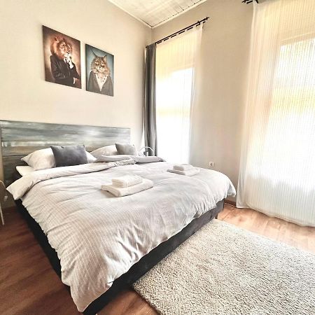Kohaz Apartman Apartment Veszprém Екстериор снимка