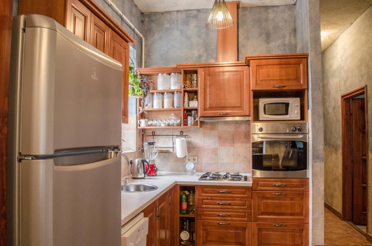 Kohaz Apartman Apartment Veszprém Екстериор снимка