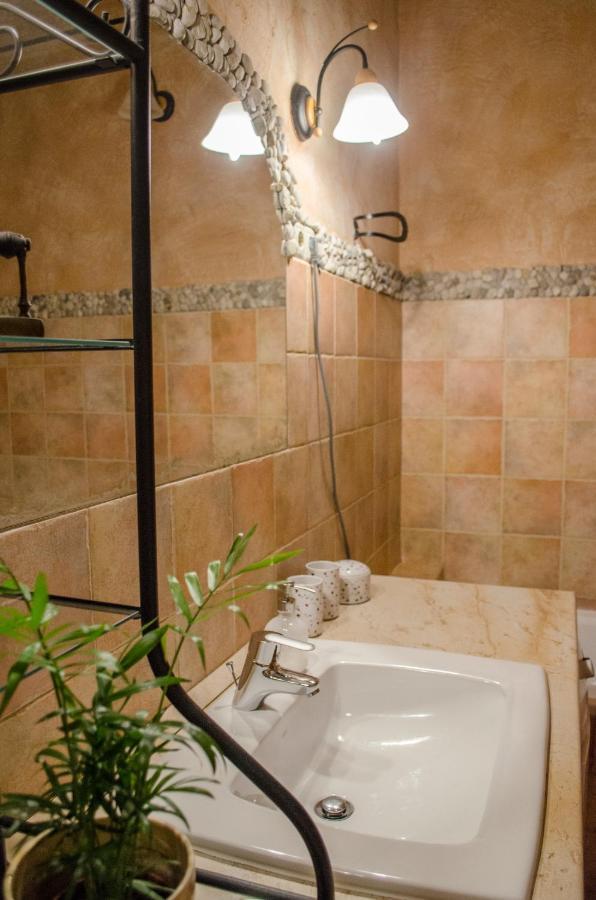 Kohaz Apartman Apartment Veszprém Екстериор снимка