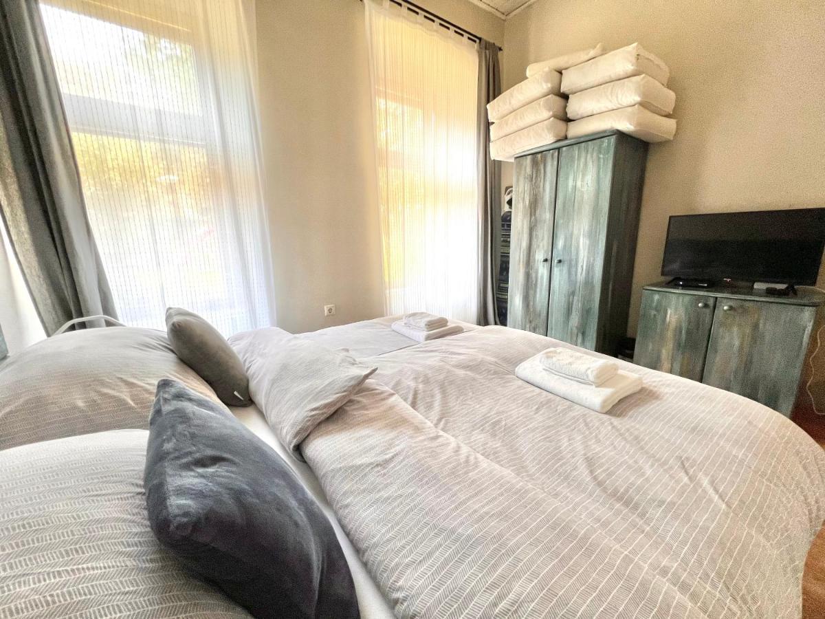 Kohaz Apartman Apartment Veszprém Екстериор снимка