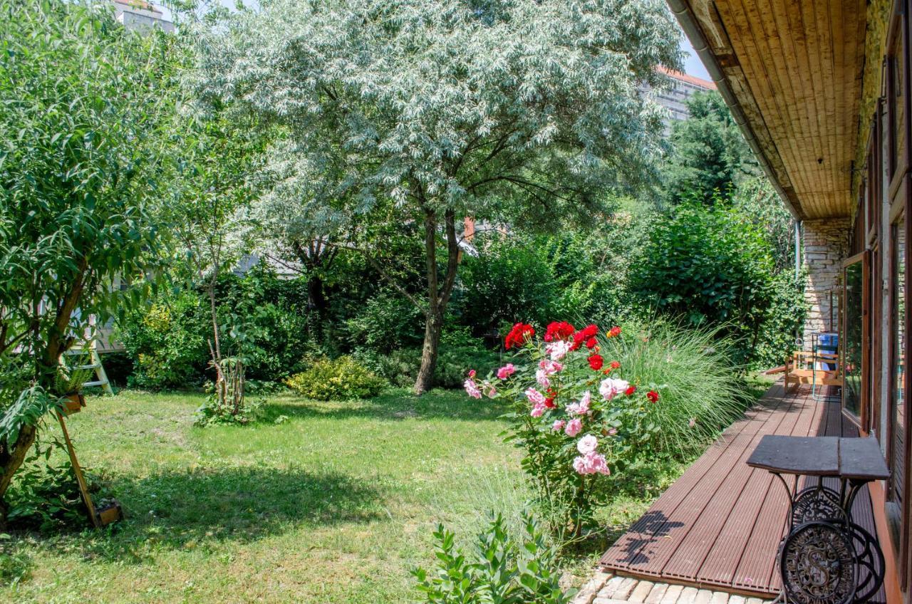 Kohaz Apartman Apartment Veszprém Екстериор снимка